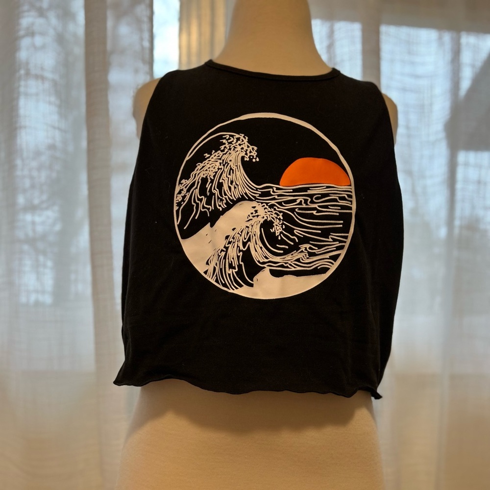 SHEIN Girls WAVE&SUN print top.